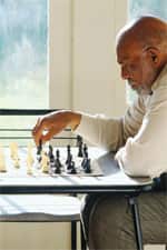 Low Male Hormone Levels Increase Risk of Early Death in Older Men