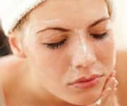 Body Exfoliator Rejuvenates Aging Skin