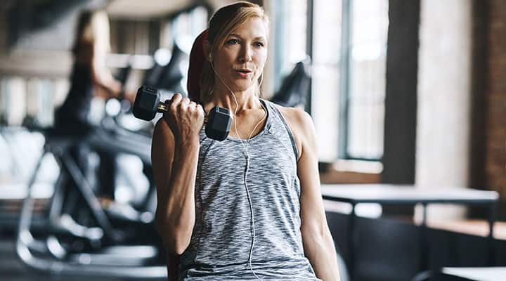 Women in menopause, resistance training tp help retain lean muscle mass