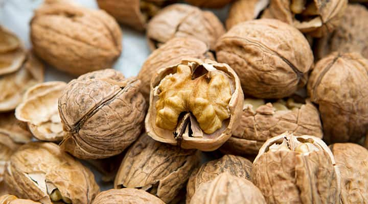 Walnuts have both omega-3 and 6 fatty acids