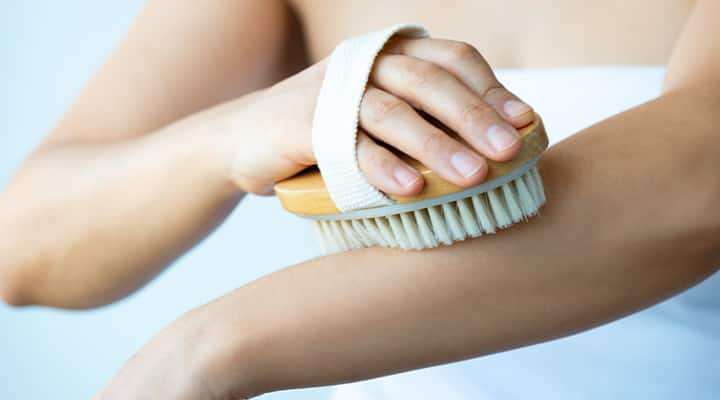 Dry brushing helps exfoliate the skin and improve circulation