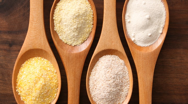 Flour alternatives contain varying amounts of vitamins