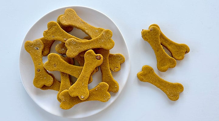 These dog cookies are easy to make