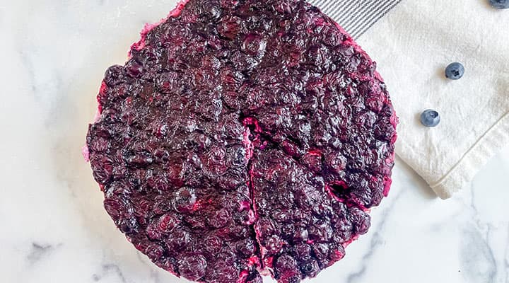 Healthy no-bake blueberry cheesecake is easy to make