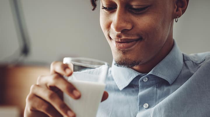 Oat milk is dairy-free, lactose-free, soy-free and nut-free