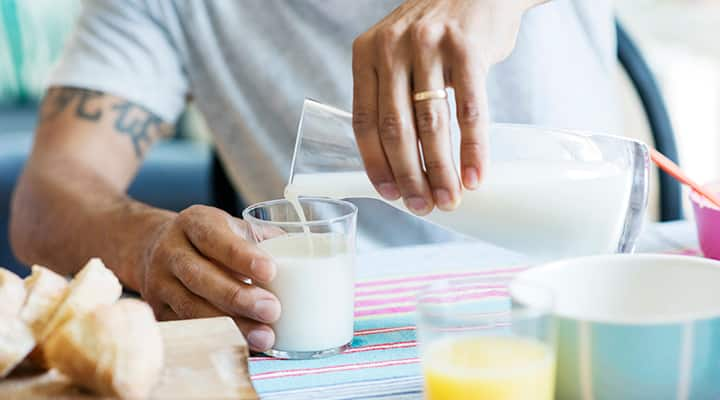 Oat milk has a lot of nutrients and is good to drink daily