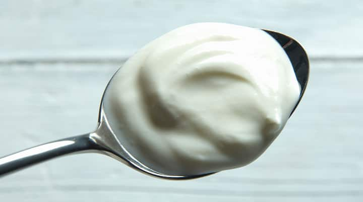 Greek yogurt is a creamy and flavorful base for frosting