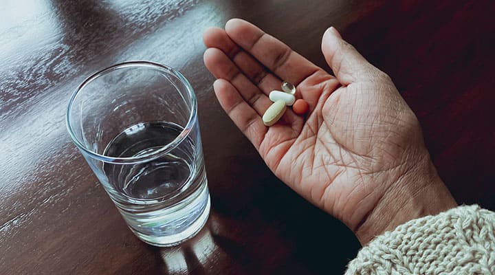 Taking supplements with a glass of water