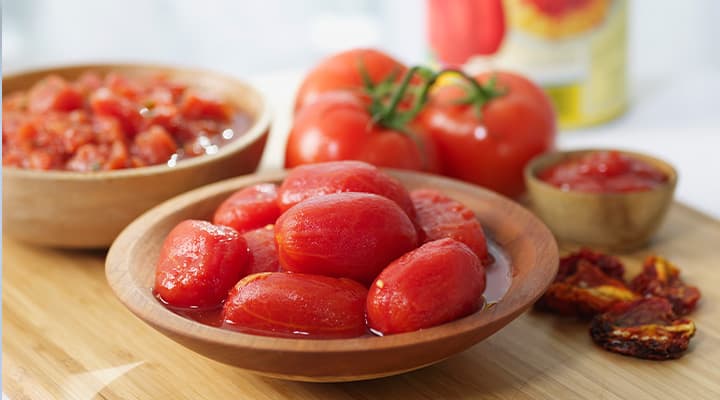 Whole tomatoes