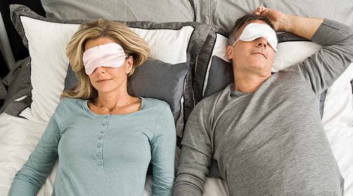 Couple with different melatonin sensitivity taking more or less than each other