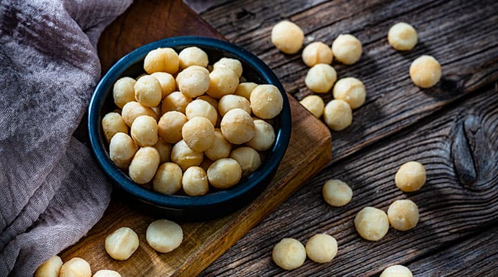 Macadamia nuts are a good source of thiamine