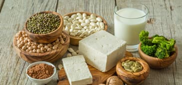 Study finds high calcium foods protect against bone loss in vitamin D supplement users