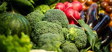 Study finds folate lowers, rather than raises, colorectal cancer risk