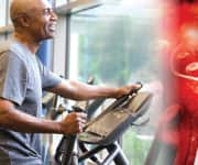 Man on treadmill using both selenium and CoQ10 for better cardiovascular health